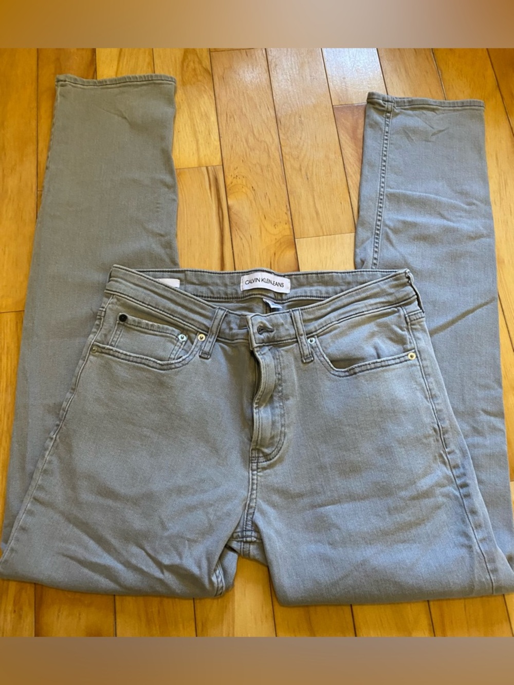 Calvin Klein Jeans Slim Fit - Gray